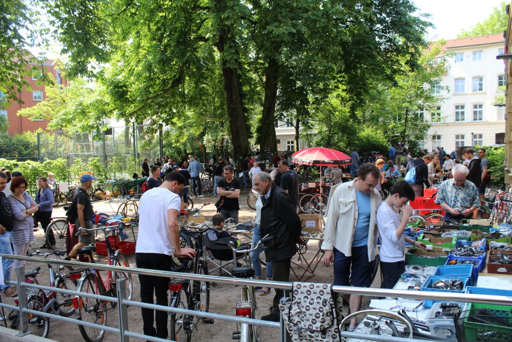 Fahrradflohmarkt bei den Altonaer Bicycle Days Altona HausDrei